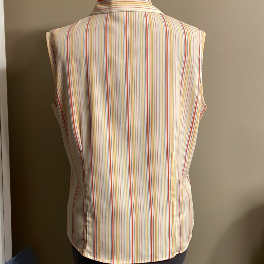Ninety sleeveless blouse - Picture 3 of 3